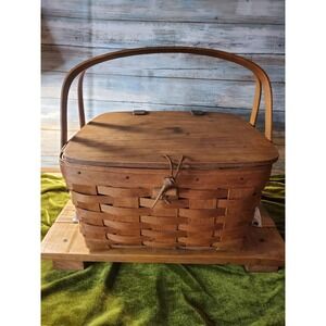 Longaberger Baskets Handwoven Dresden Ohio USA 1991 Picnic Storage Basket
